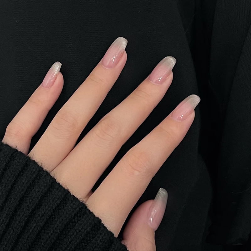 Can I get fake nails if my nail is this short ? 😖 I pick at my ring  fingers all the time. : r/beauty
